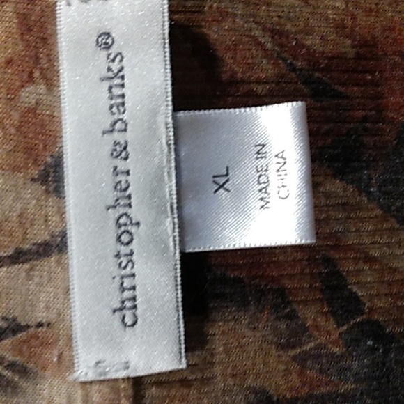 Christopher & Banks Top - Picture 2 of 4